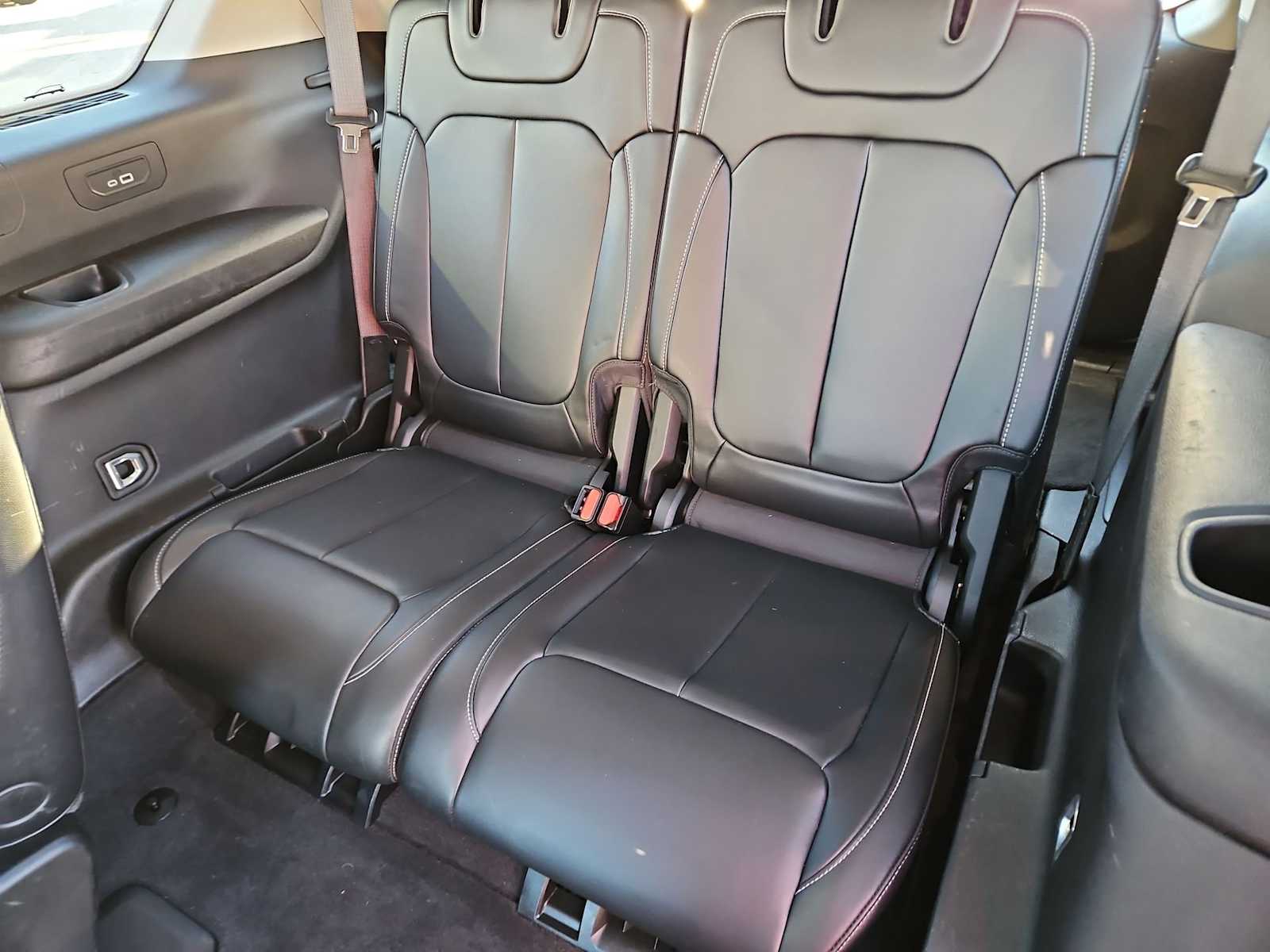 Thumbnail: 2021 Jeep Grand Cherokee L - 36