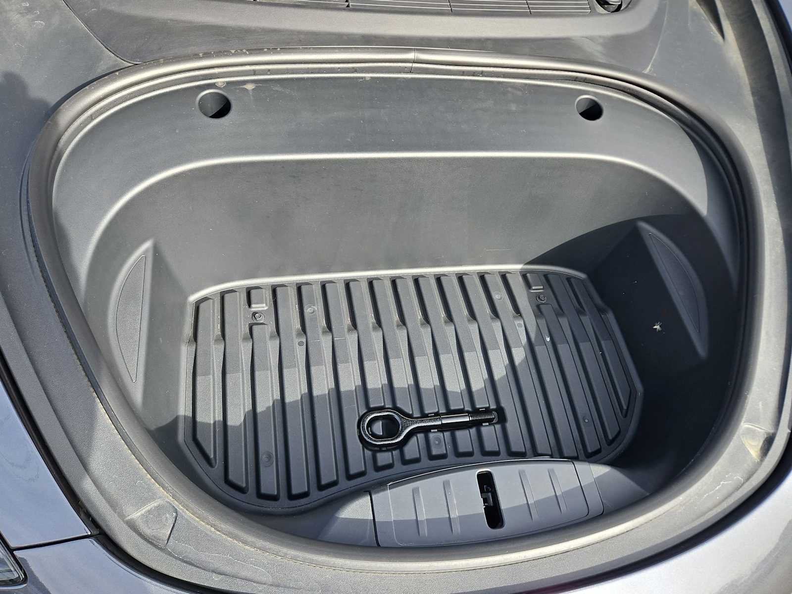 Thumbnail: 2023 Tesla Model 3 - 14