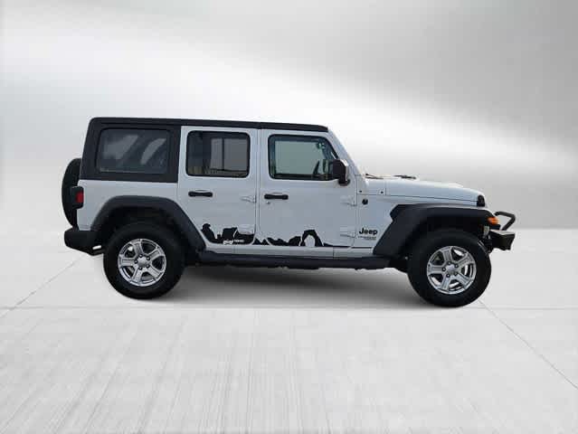 Thumbnail: 2021 Jeep Wrangler - 9