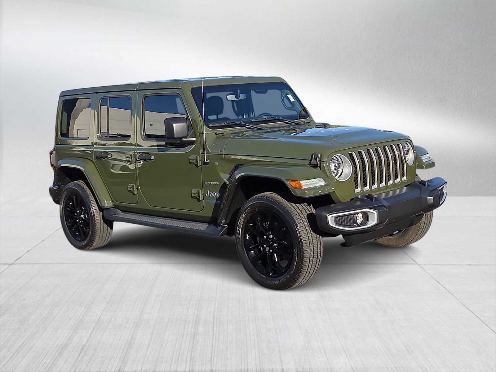 2021 Jeep Wrangler 4xe Unlimited Sahara High Altitude photo 2