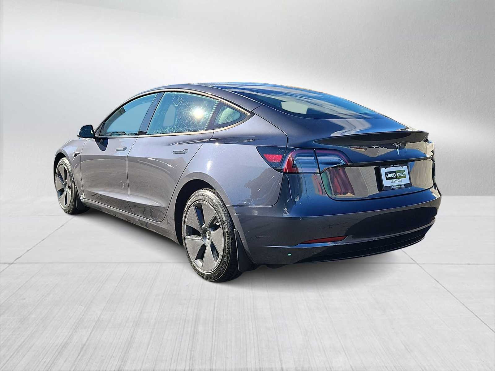 Thumbnail: 2023 Tesla Model 3 - 6
