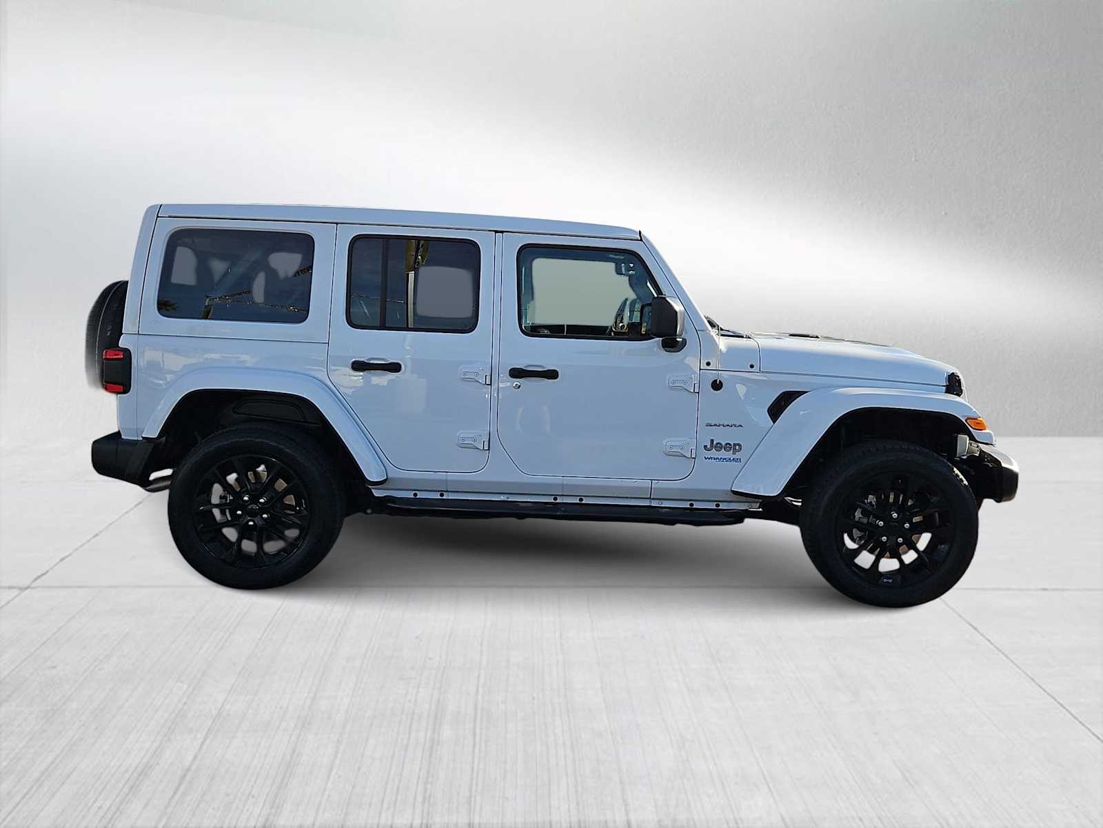 Thumbnail: 2021 Jeep Wrangler - 9