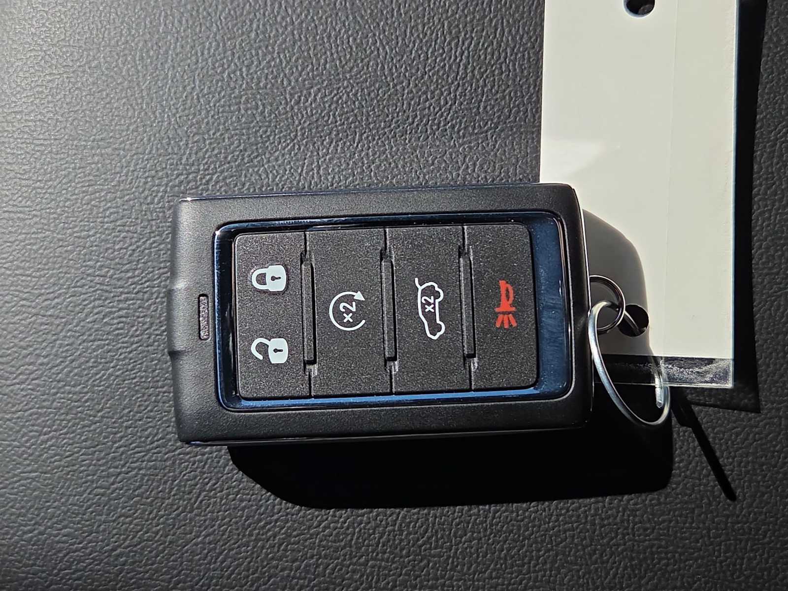 Thumbnail: 2025 Jeep Grand Cherokee - 35