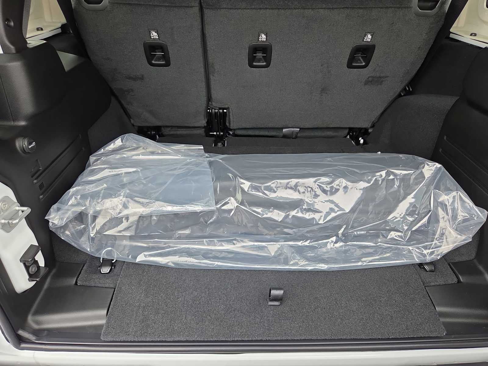 Thumbnail: 2025 Jeep Wrangler - 35