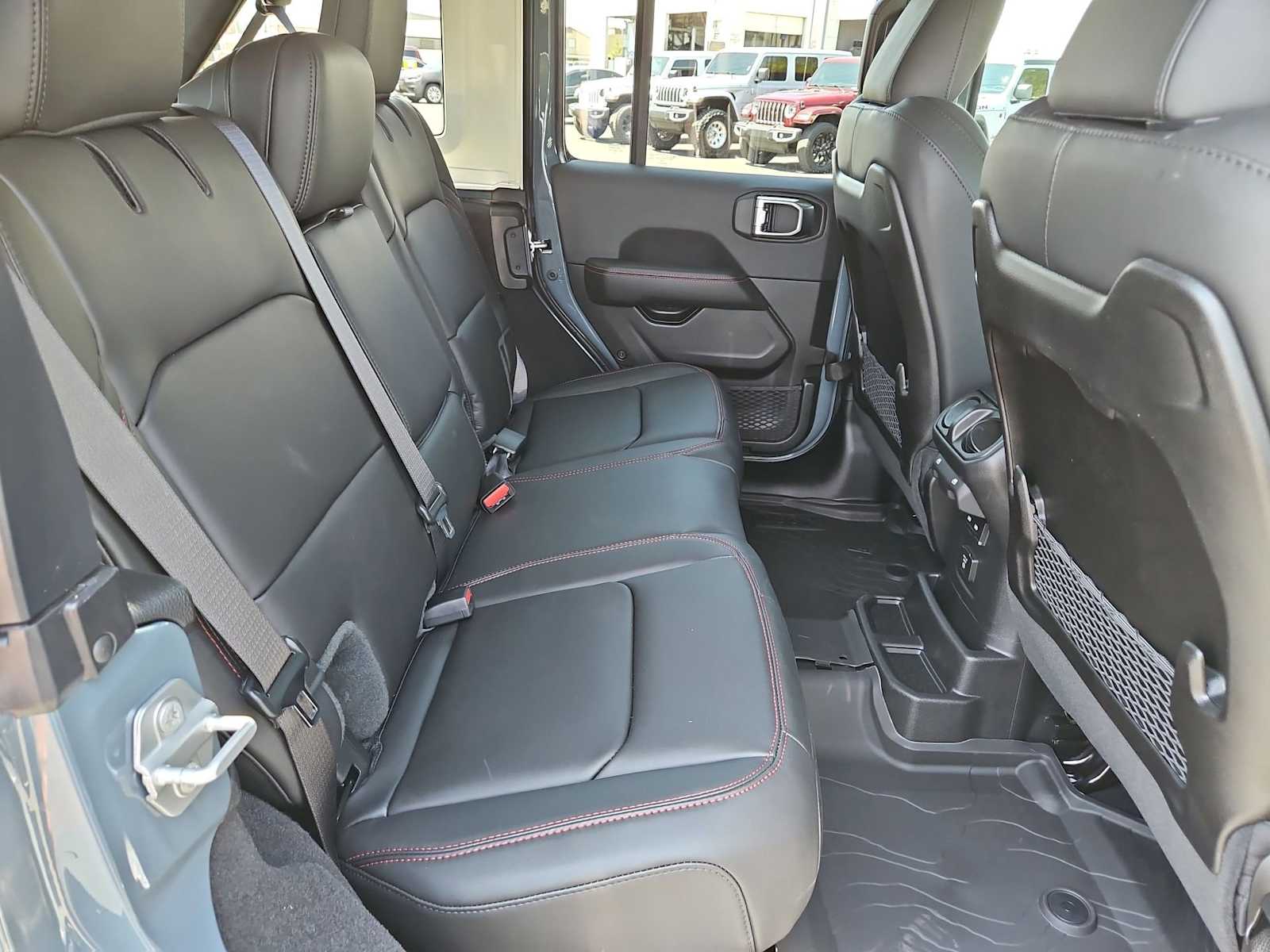 Thumbnail: 2025 Jeep Wrangler - 19