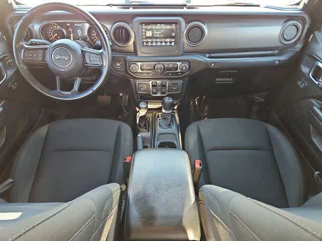 Thumbnail: 2022 Jeep Gladiator - 15