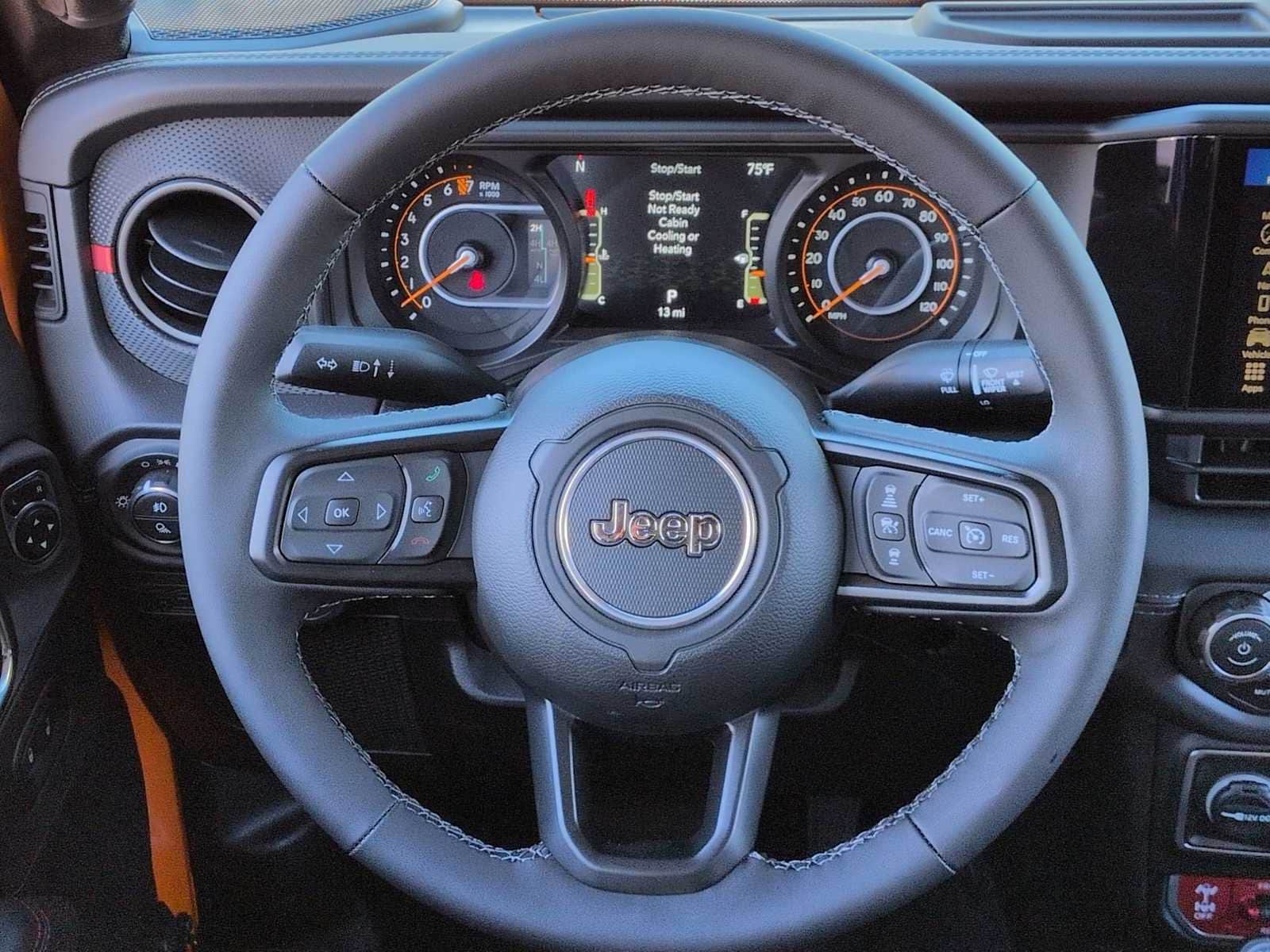 Thumbnail: 2025 Jeep Gladiator - 23