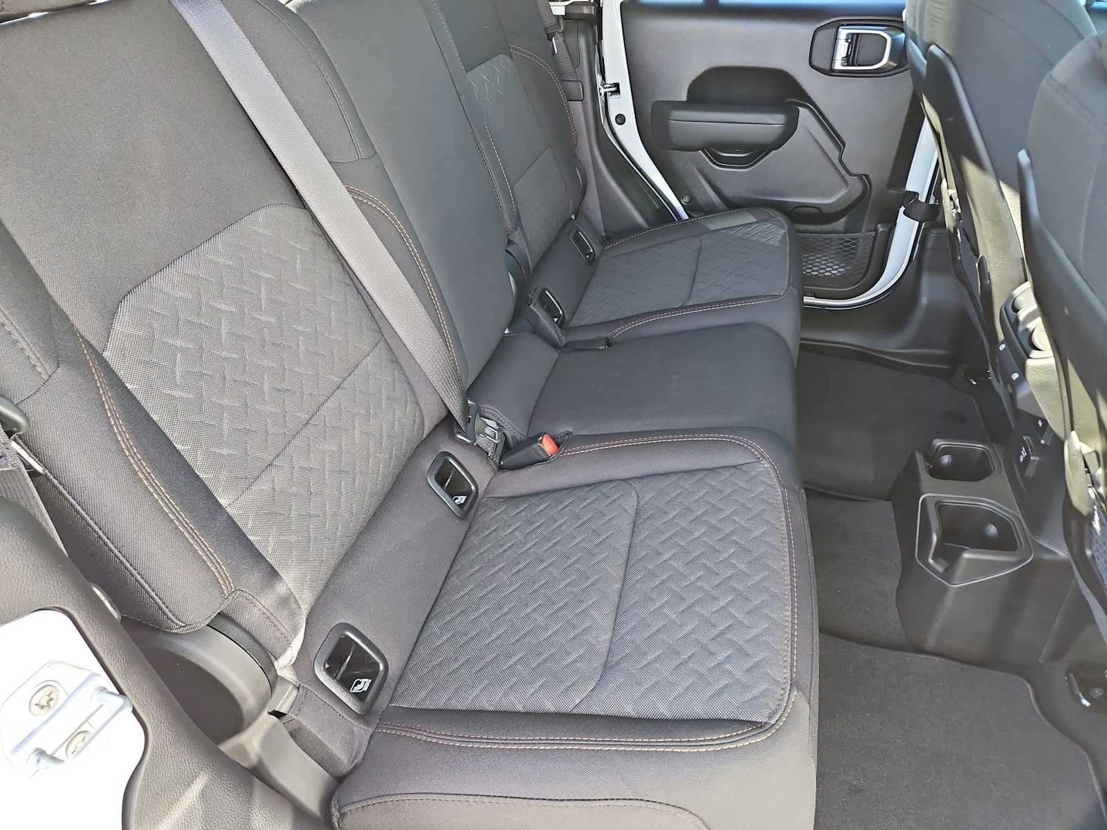 Thumbnail: 2026 Jeep Gladiator - 19