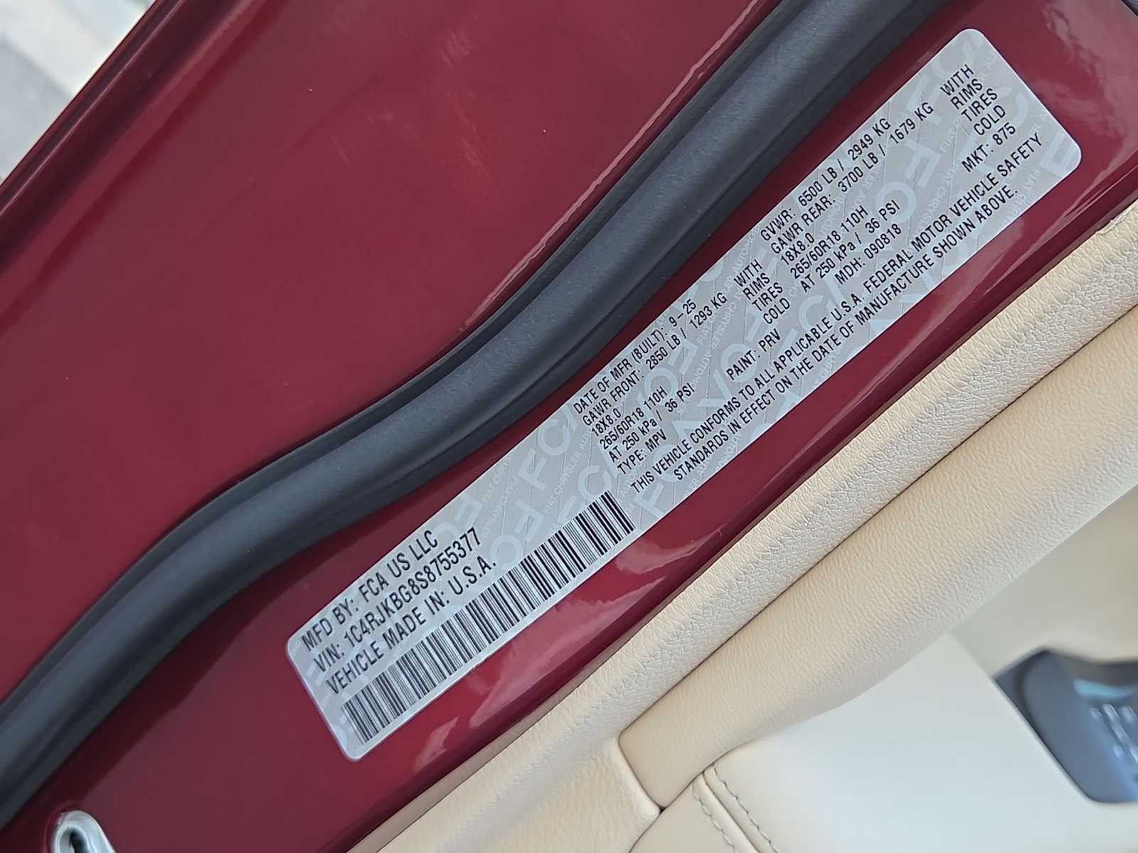 Thumbnail: 2025 Jeep Grand Cherokee - 37