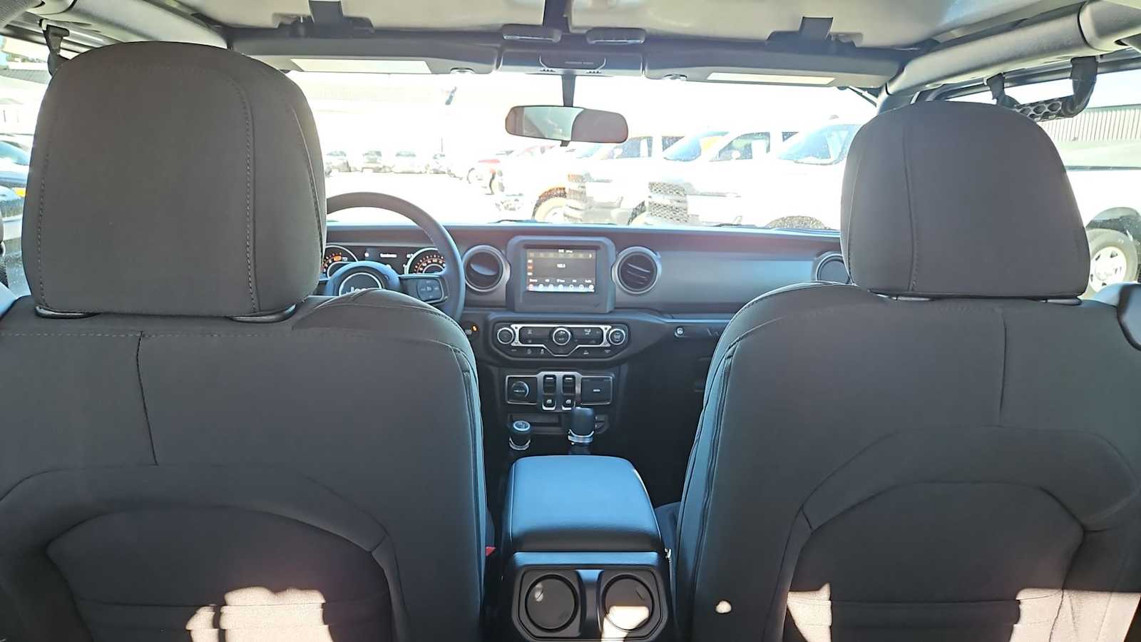 Thumbnail: 2023 Jeep Wrangler - 20