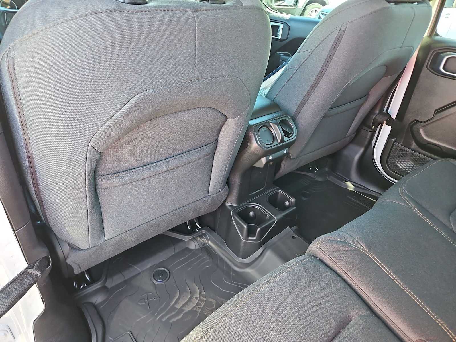 Thumbnail: 2026 Jeep Wrangler - 17