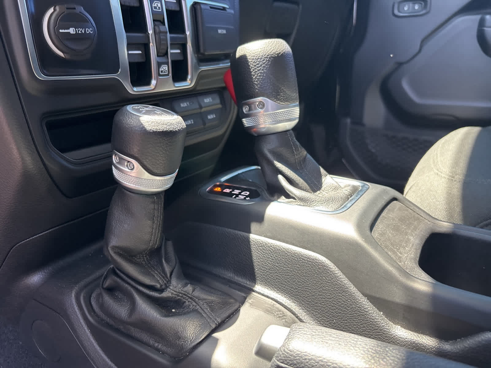 Thumbnail: 2021 Jeep Wrangler - 10