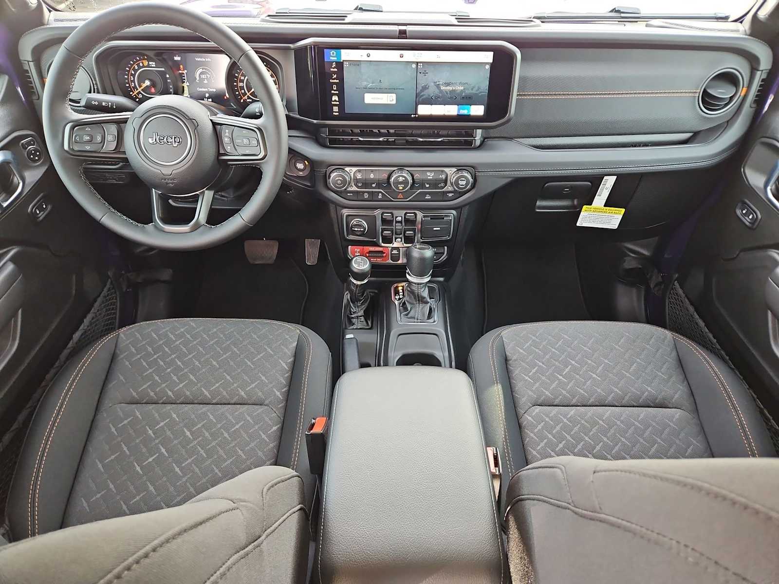 Thumbnail: 2026 Jeep Gladiator - 15