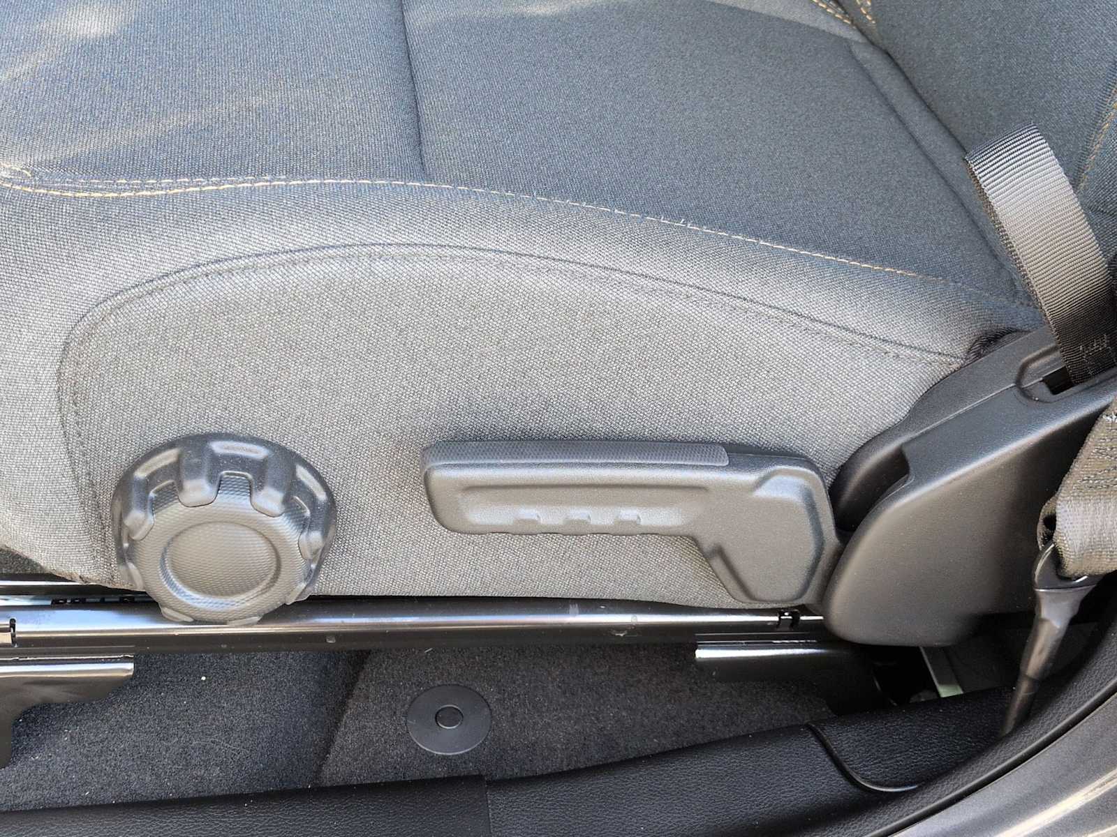 Thumbnail: 2026 Jeep Gladiator - 18