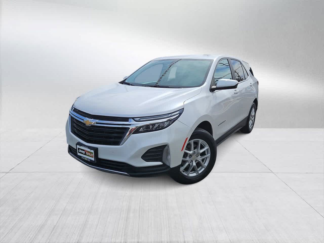 Thumbnail: 2022 Chevrolet Equinox - 1