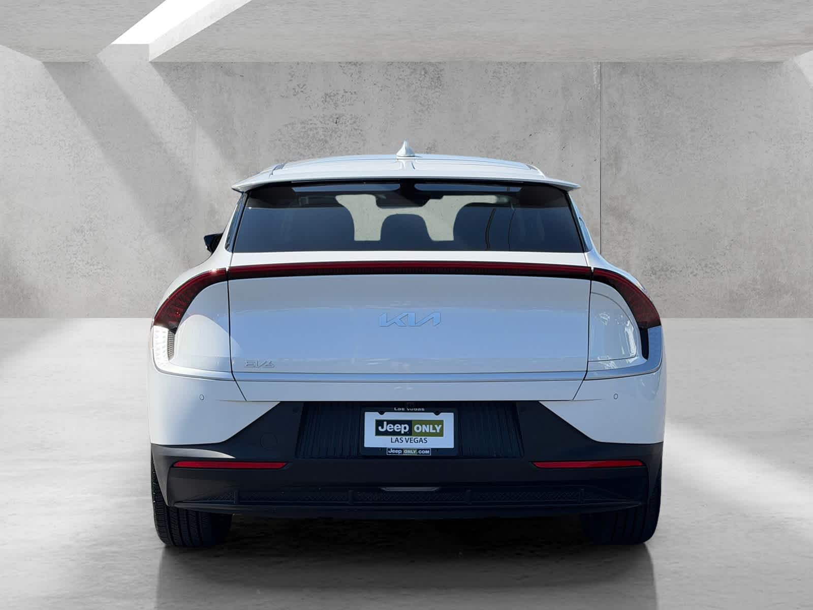 Thumbnail: 2024 Kia EV6 - 4