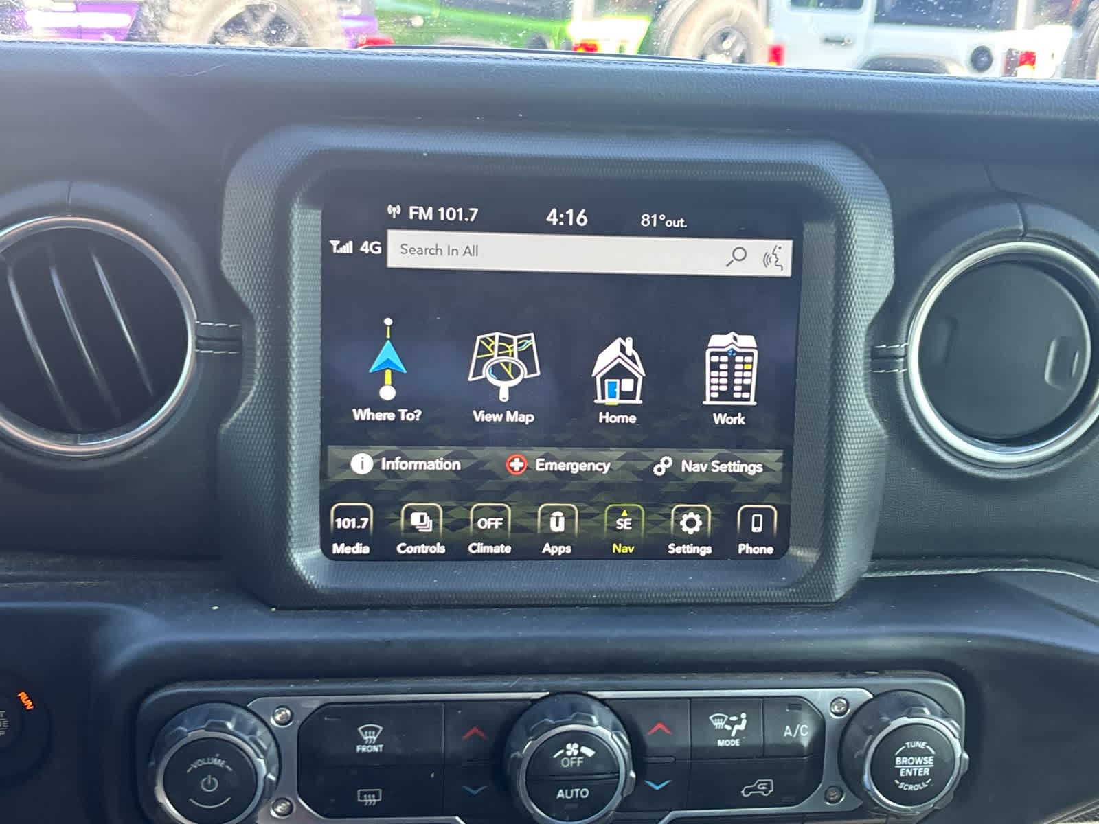 Thumbnail: 2023 Jeep Wrangler - 11