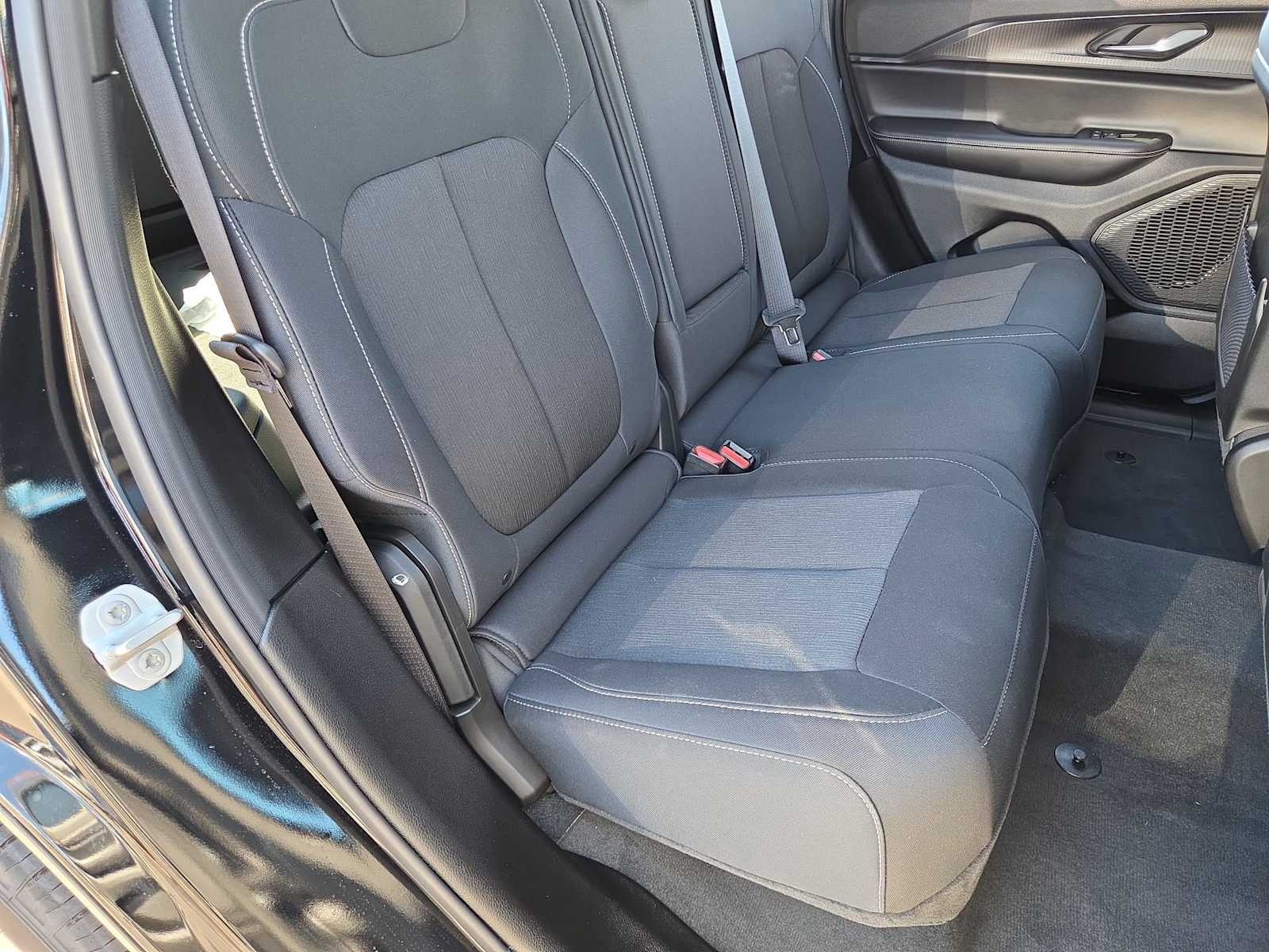 Thumbnail: 2025 Jeep Grand Cherokee - 20