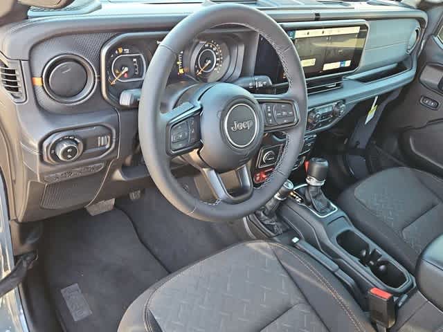 Thumbnail: 2026 Jeep Gladiator - 10