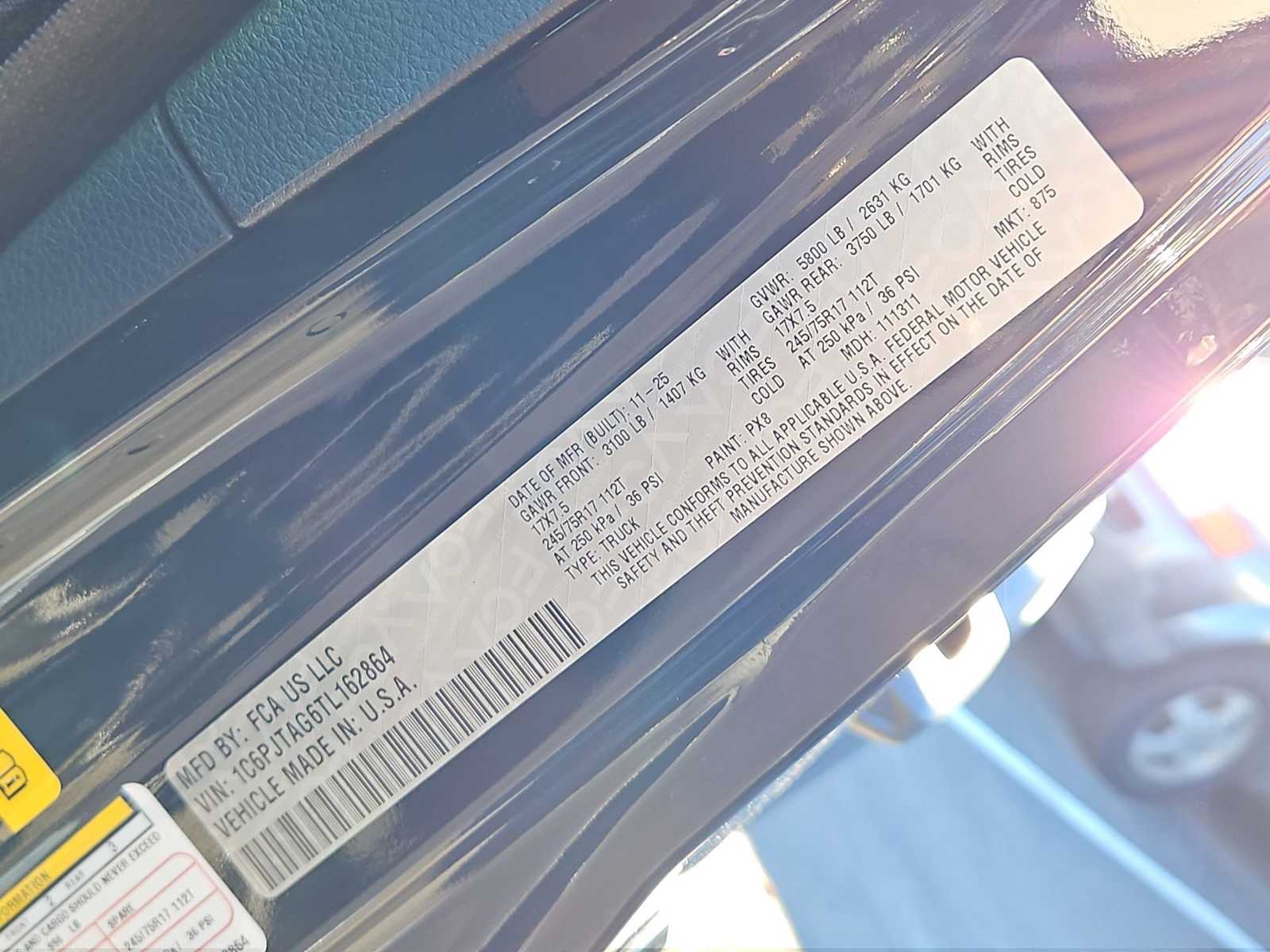 Thumbnail: 2026 Jeep Gladiator - 33