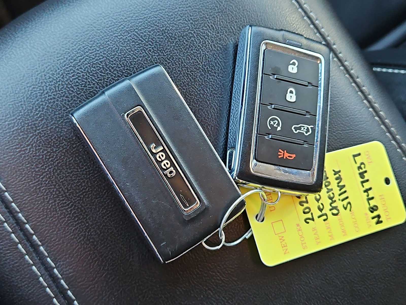 Thumbnail: 2022 Jeep Grand Cherokee - 37