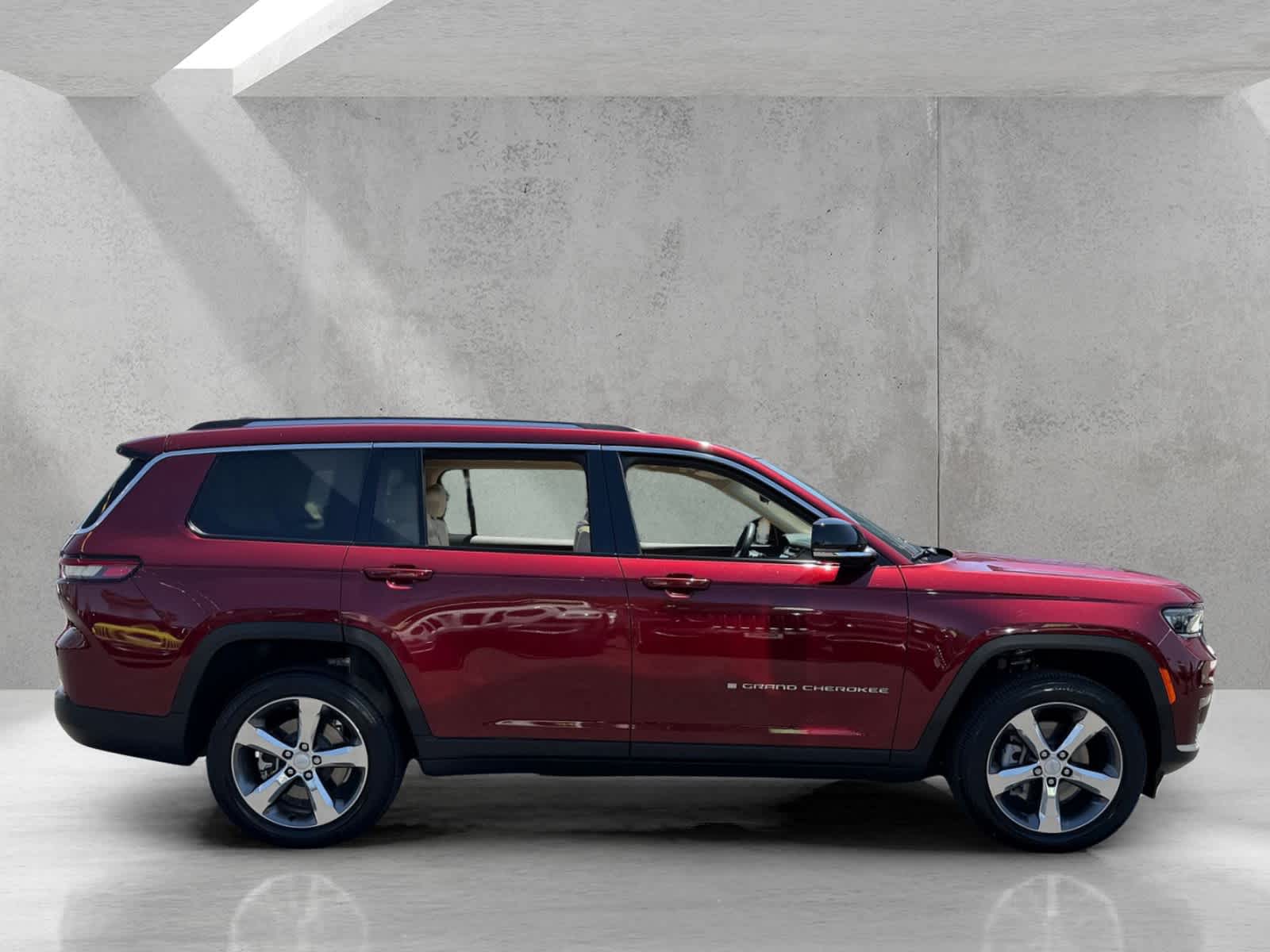 Thumbnail: 2021 Jeep Grand Cherokee L - 6