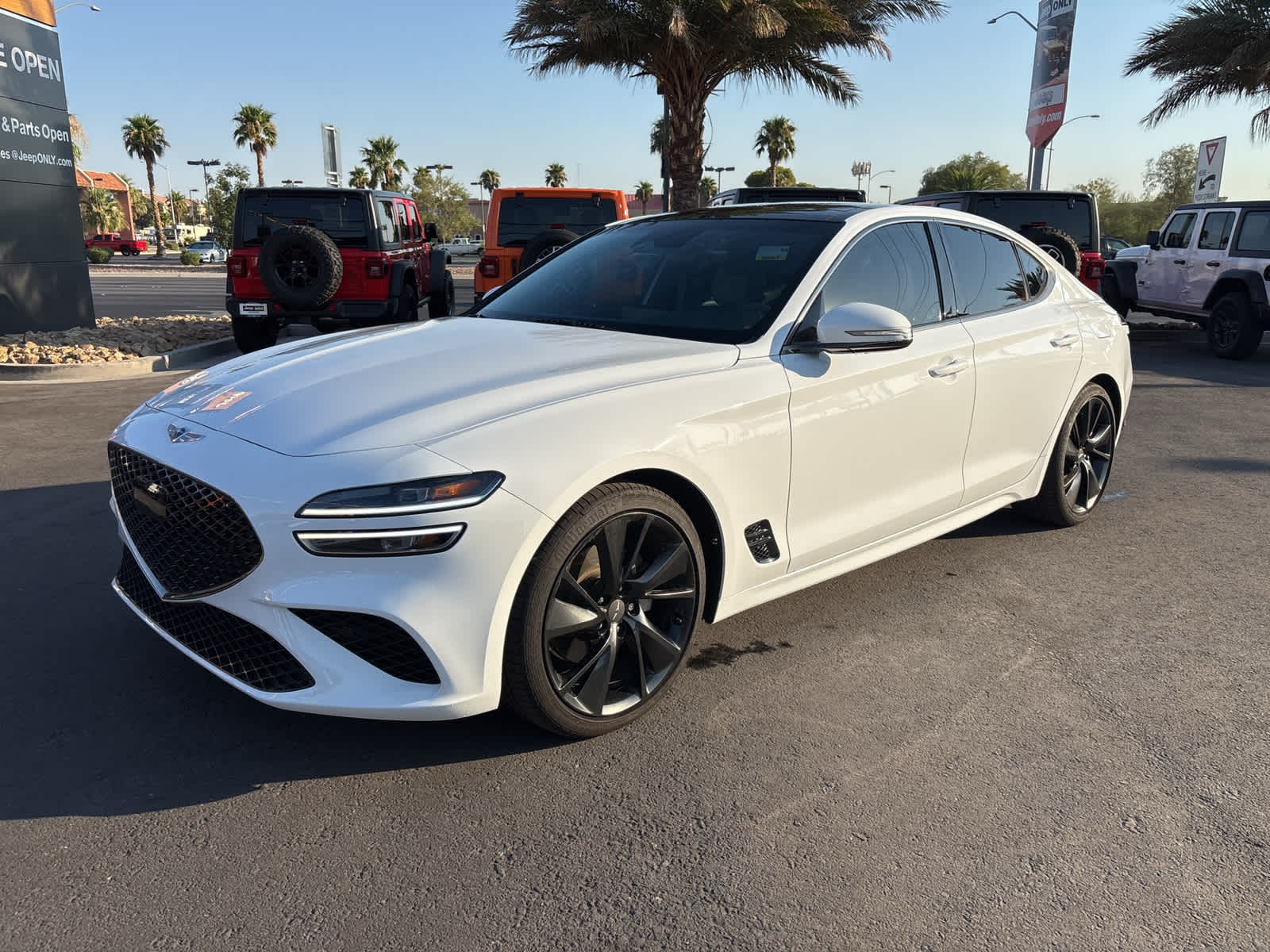 Thumbnail: 2023 Genesis G70 - 1
