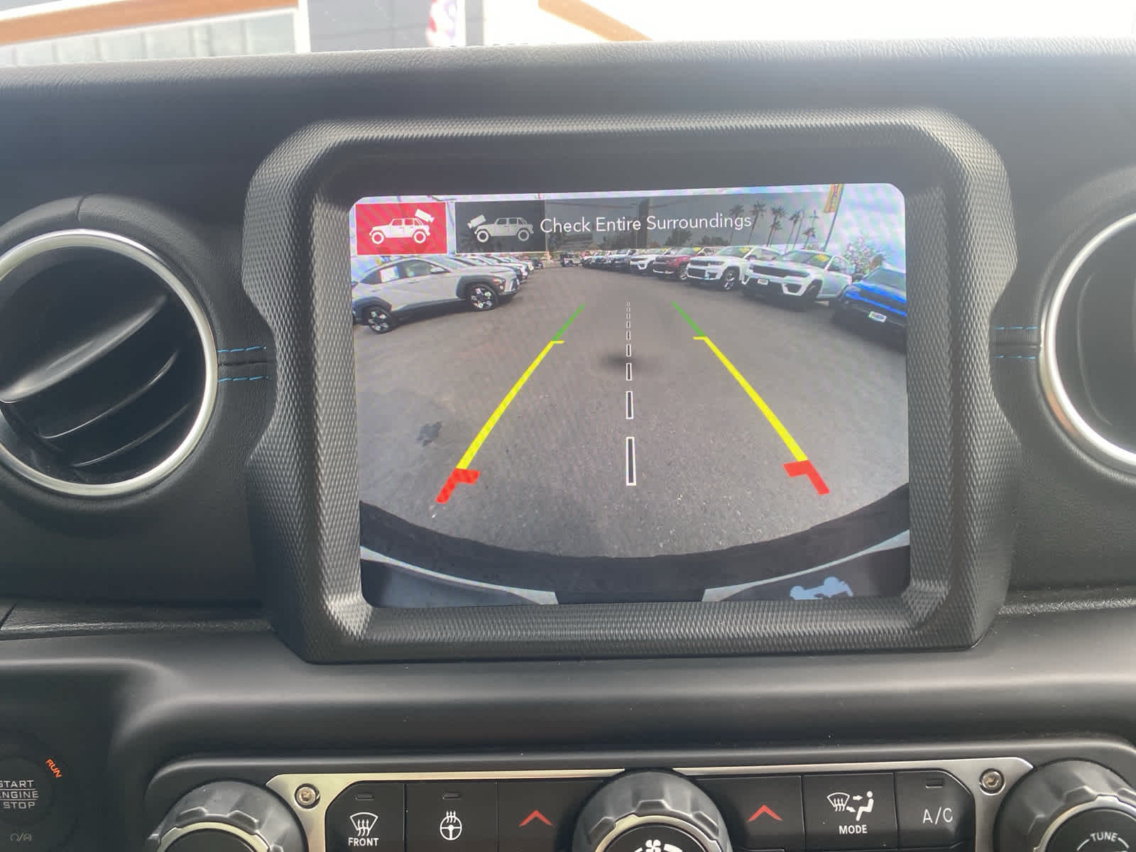 Thumbnail: 2021 Jeep Wrangler - 21