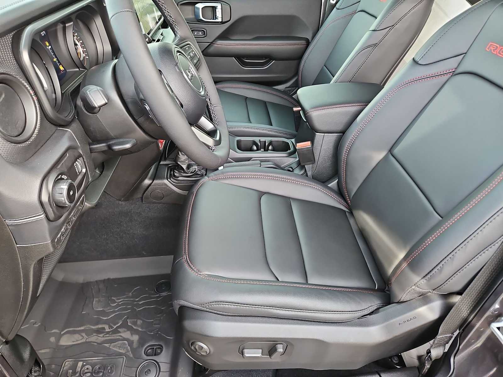 Thumbnail: 2026 Jeep Wrangler - 16