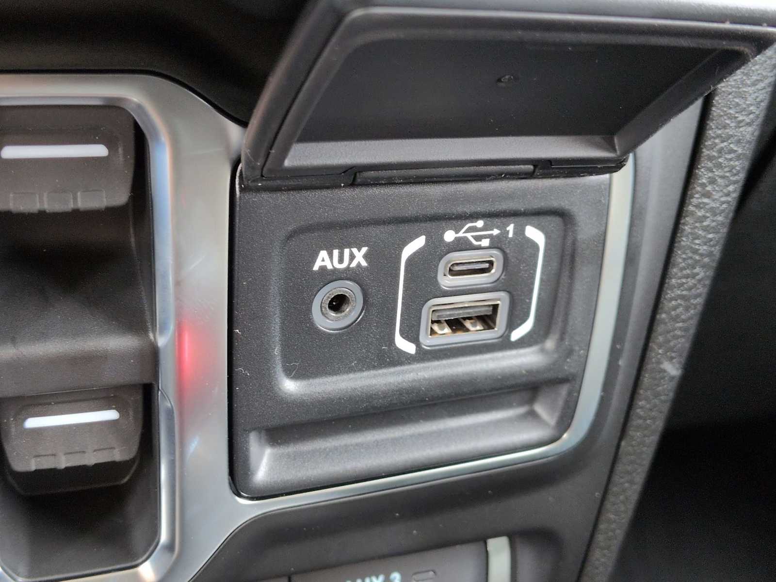 Thumbnail: 2026 Jeep Wrangler - 31