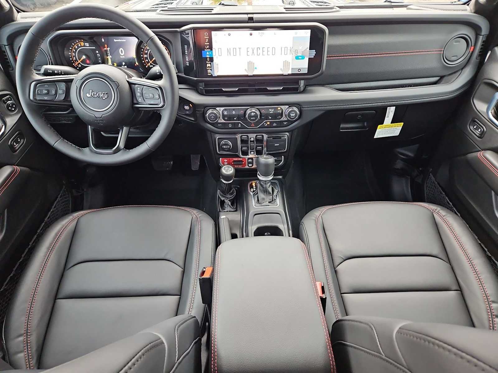 Thumbnail: 2026 Jeep Gladiator - 15