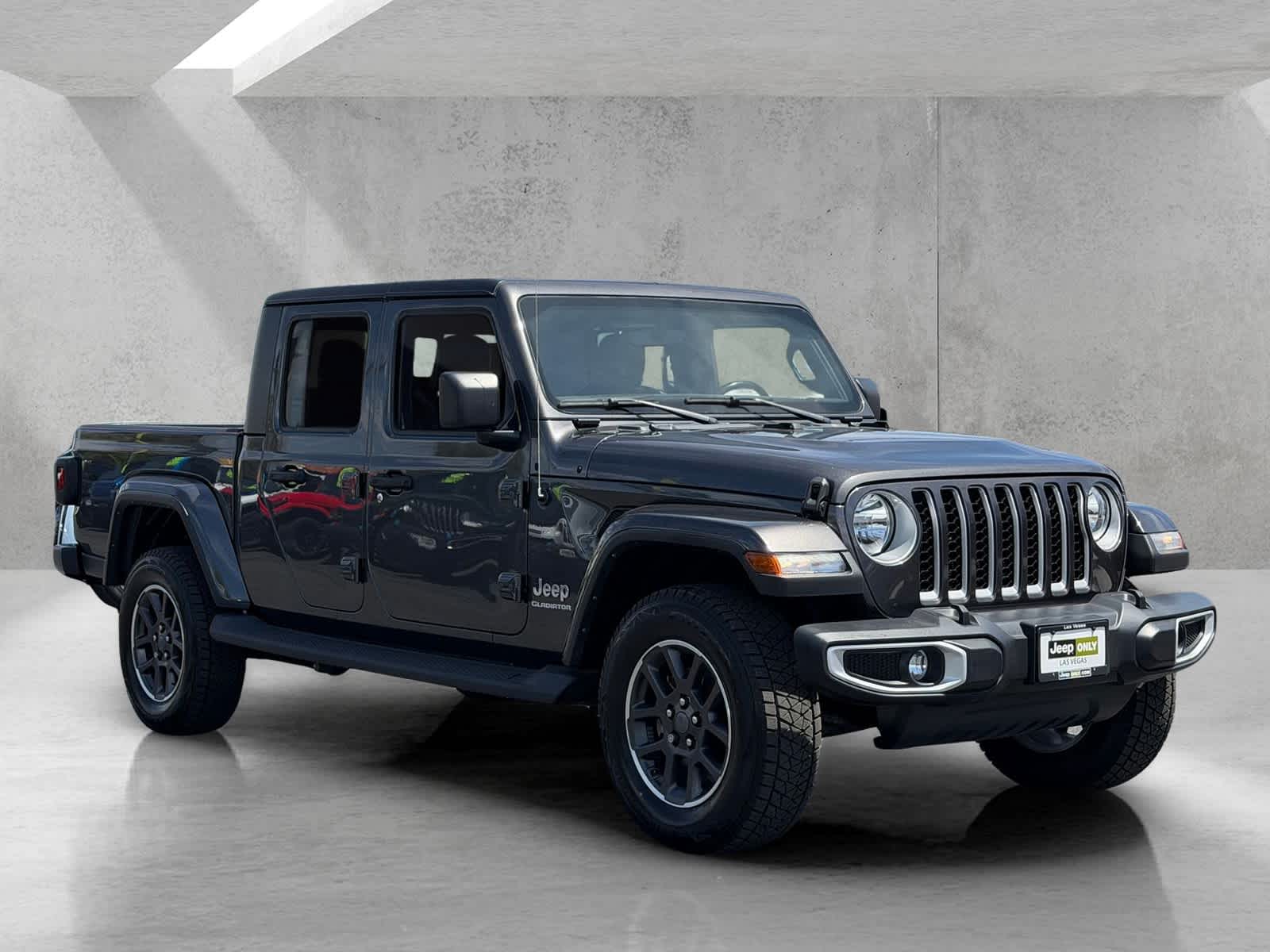 Thumbnail: 2022 Jeep Gladiator - 7