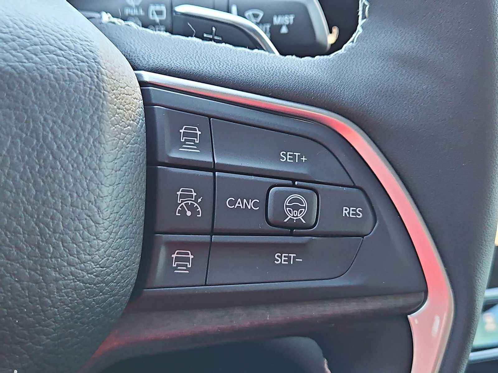 Thumbnail: 2026 Jeep Grand Cherokee - 24