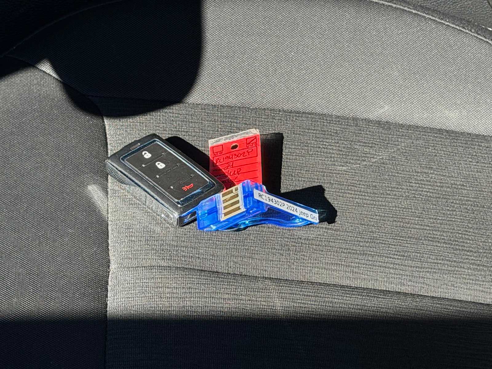 Thumbnail: 2024 Jeep Grand Cherokee - 31