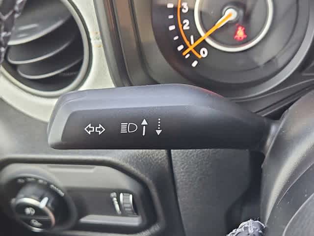 Thumbnail: 2026 Jeep Gladiator - 25