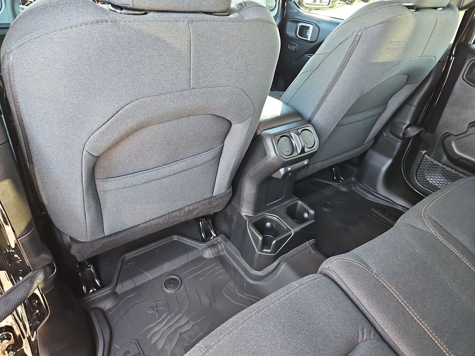 Thumbnail: 2026 Jeep Wrangler - 17