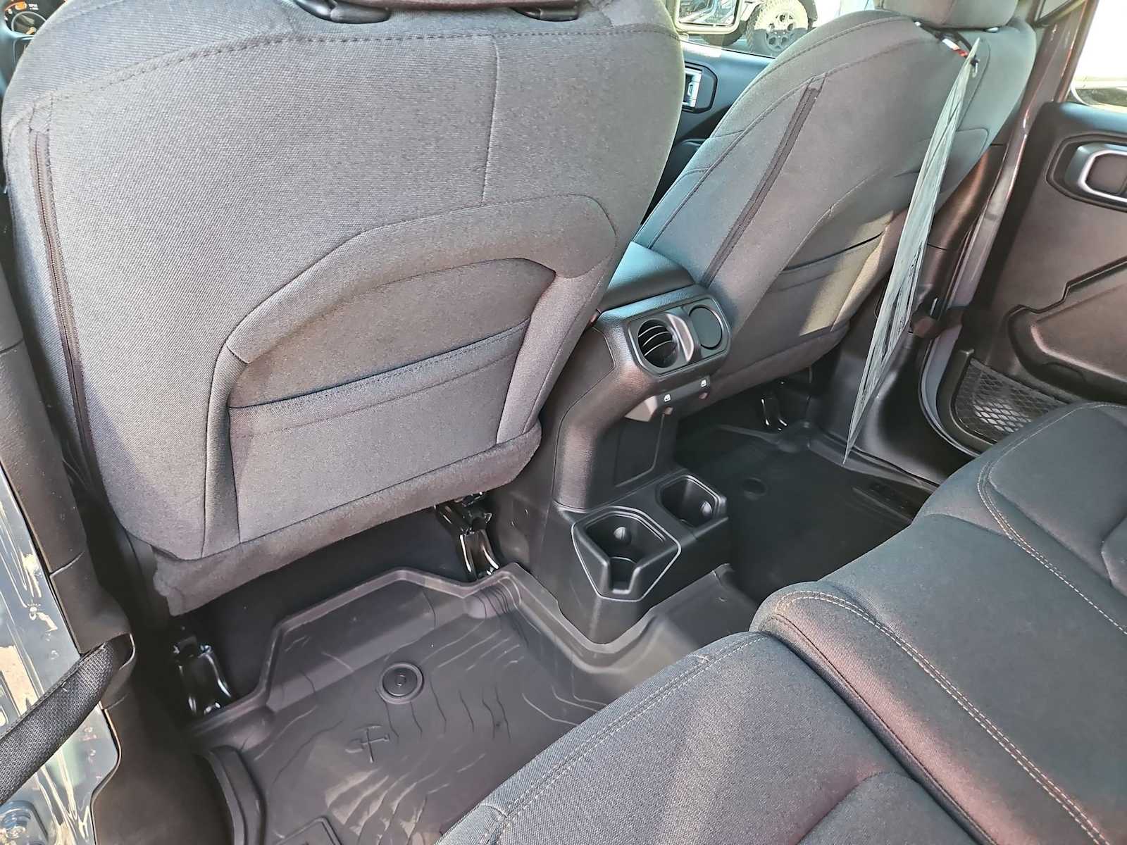 Thumbnail: 2026 Jeep Wrangler - 17