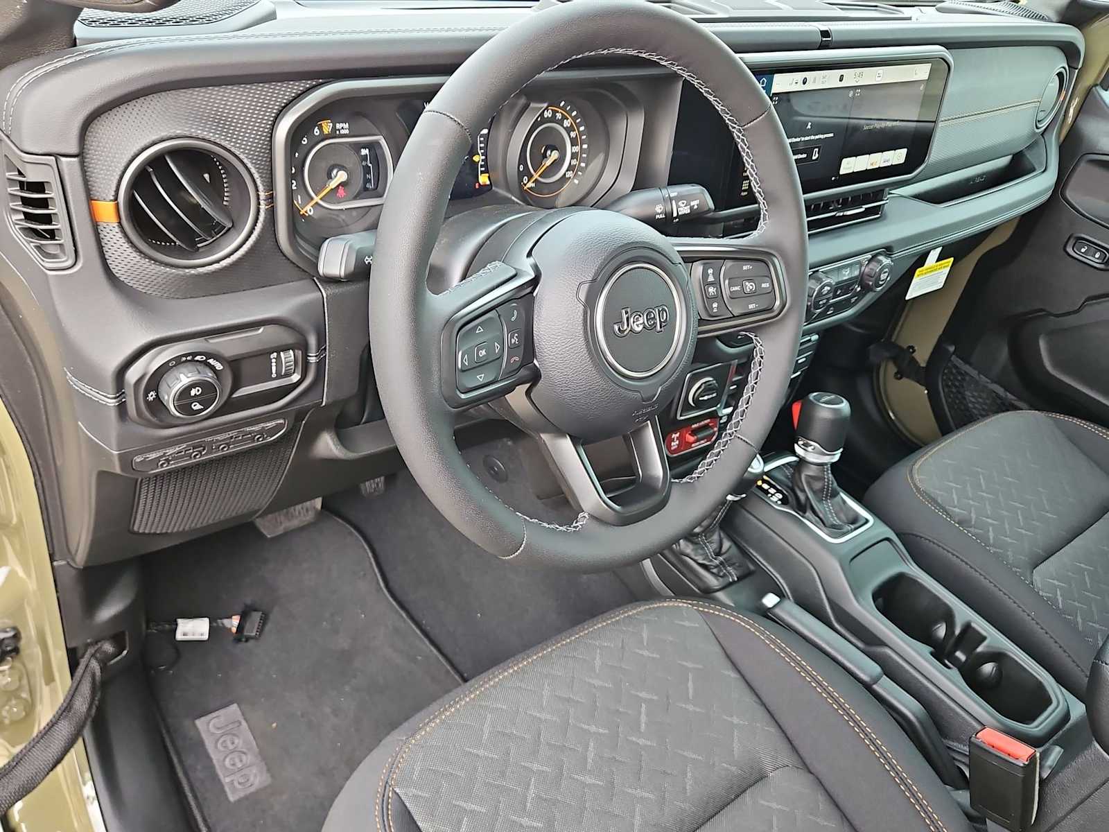 Thumbnail: 2026 Jeep Gladiator - 10