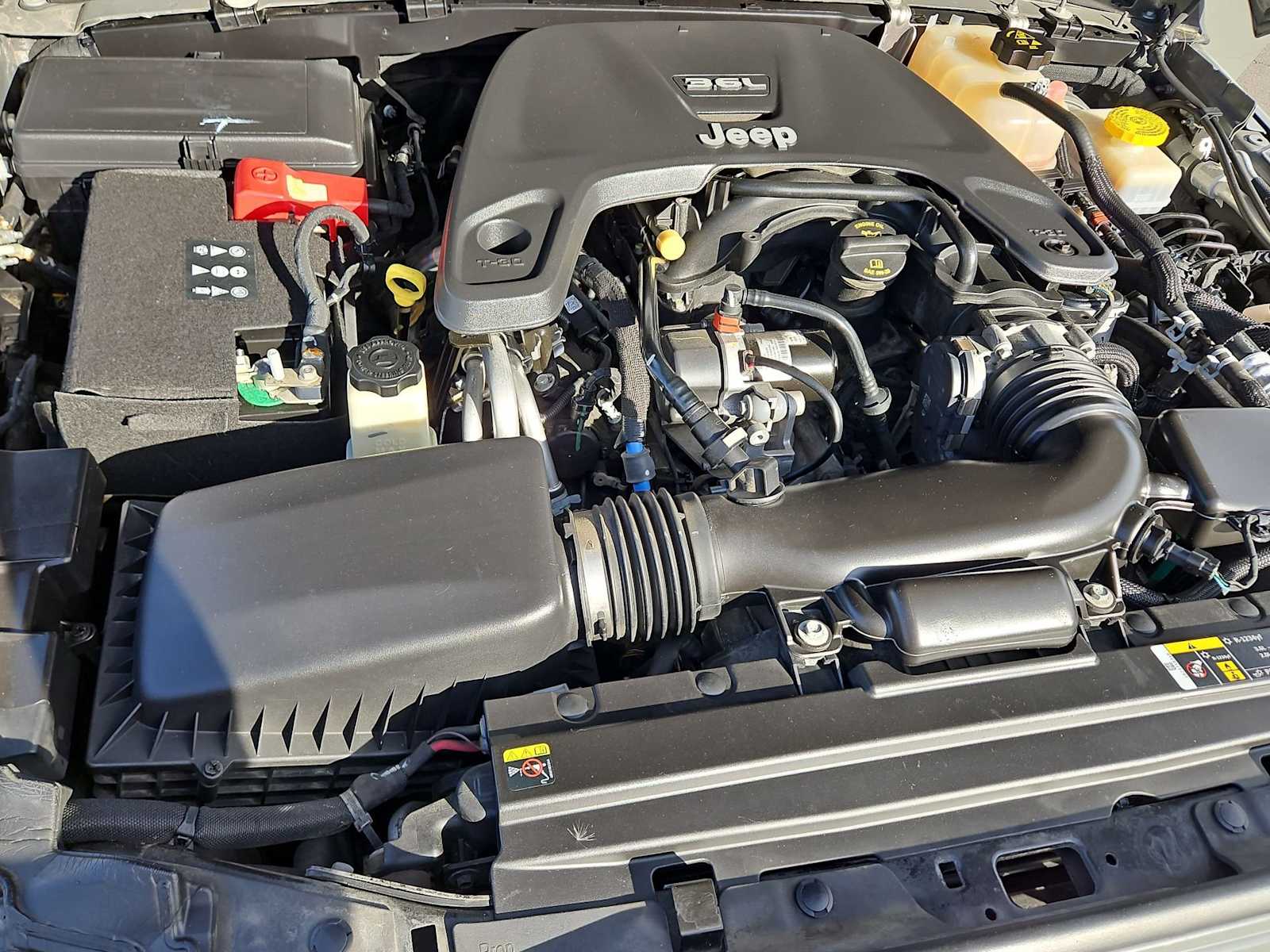 Thumbnail: 2021 Jeep Wrangler - 14