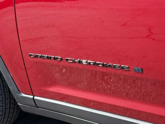 Thumbnail: 2026 Jeep Grand Cherokee - 12