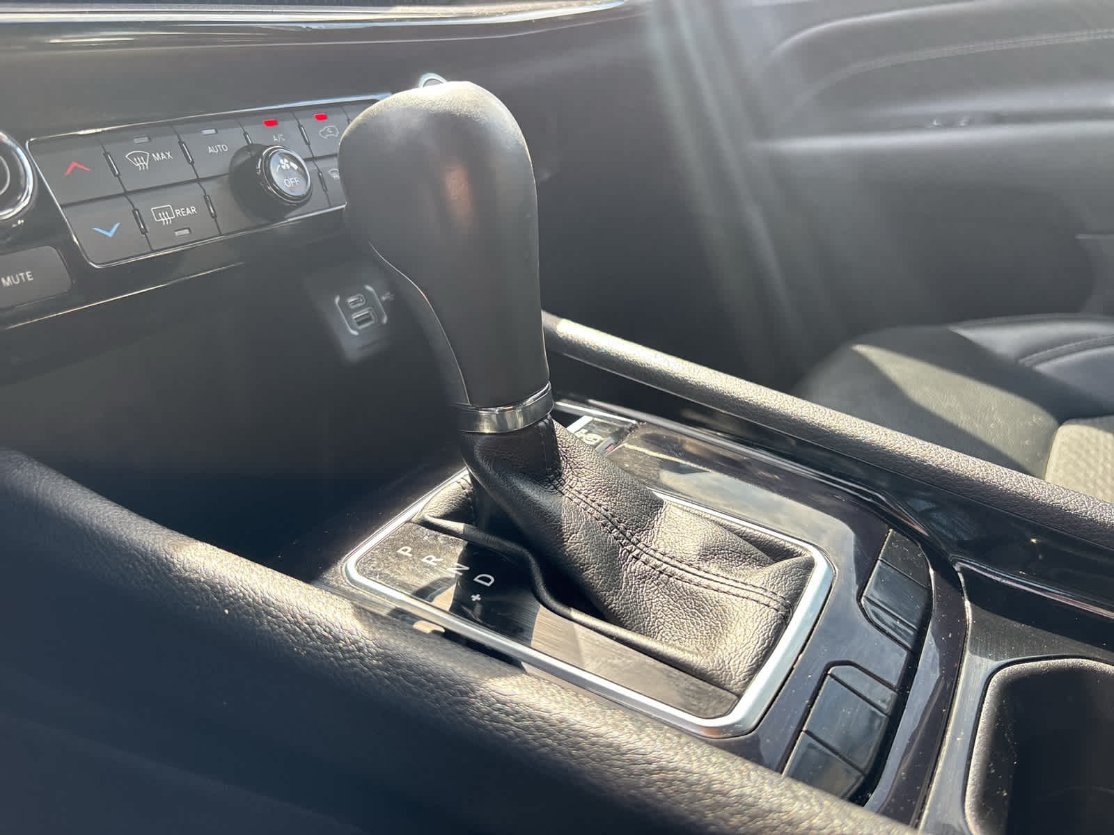 Thumbnail: 2022 Jeep Compass - 12