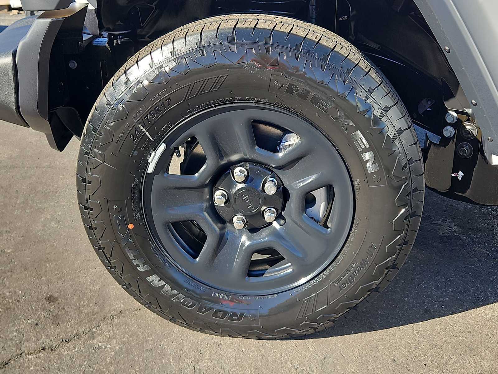 Thumbnail: 2026 Jeep Wrangler - 13