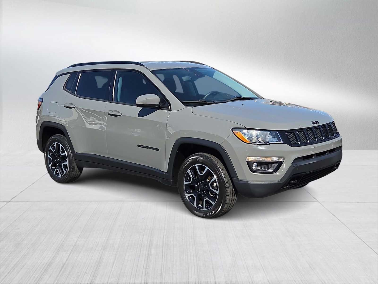 2019 Jeep Compass Upland photo 2