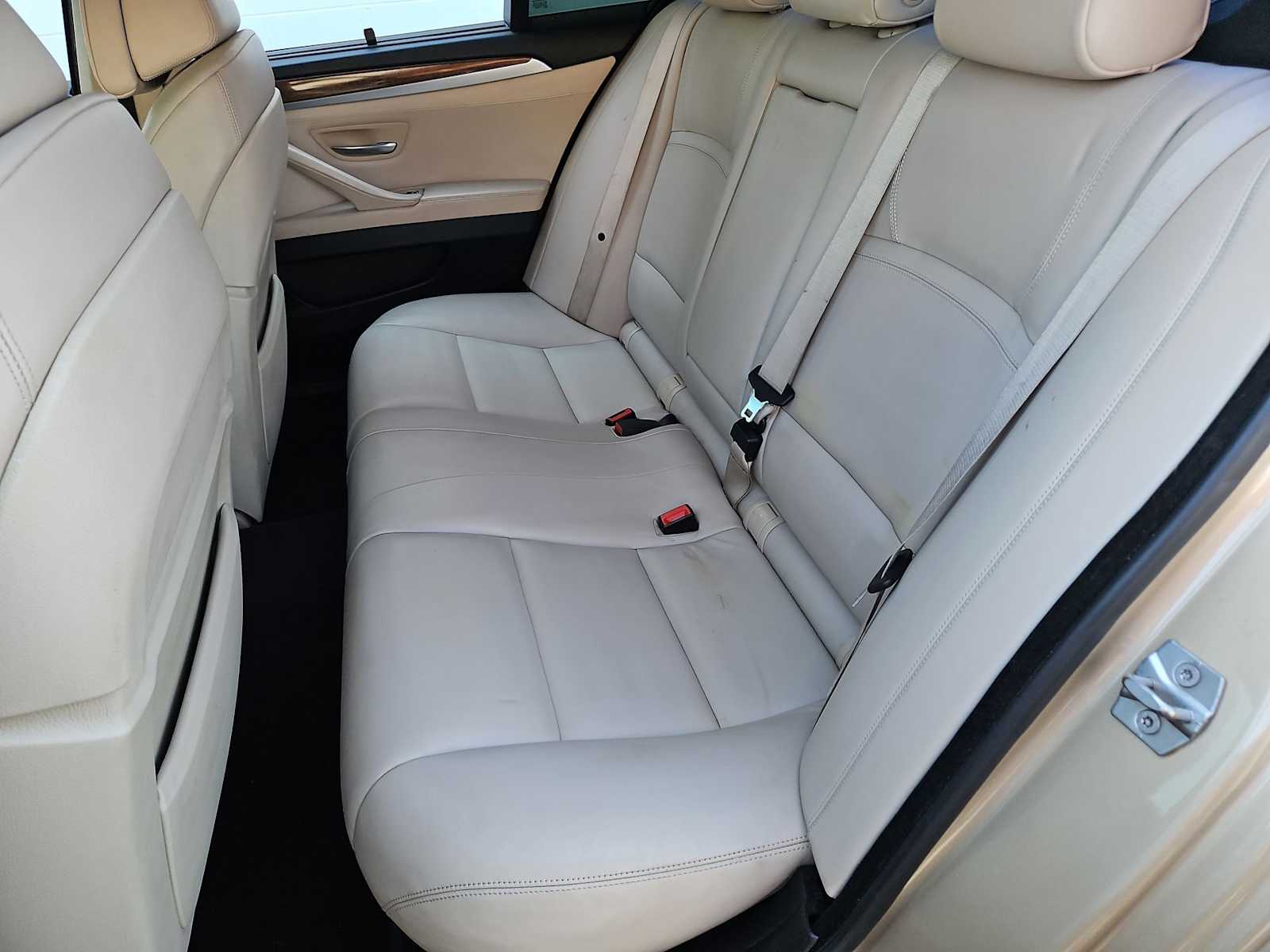 Thumbnail: 2013 BMW 5 Series - 18