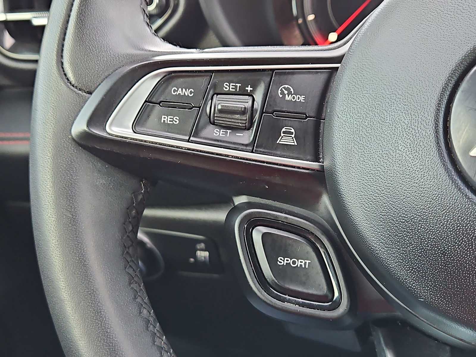 Thumbnail: 2023 Dodge Hornet - 22