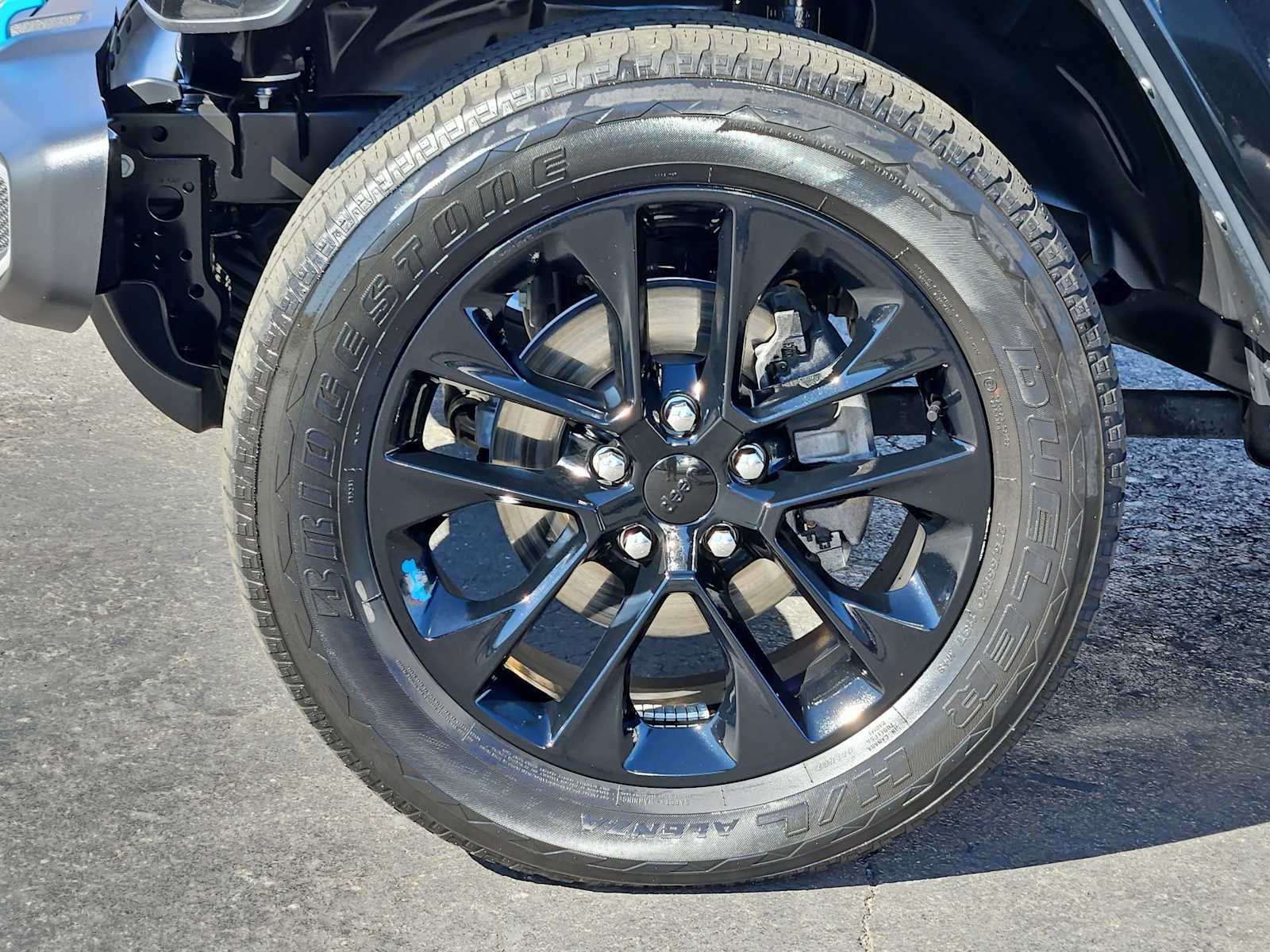 Thumbnail: 2023 Jeep Wrangler - 13