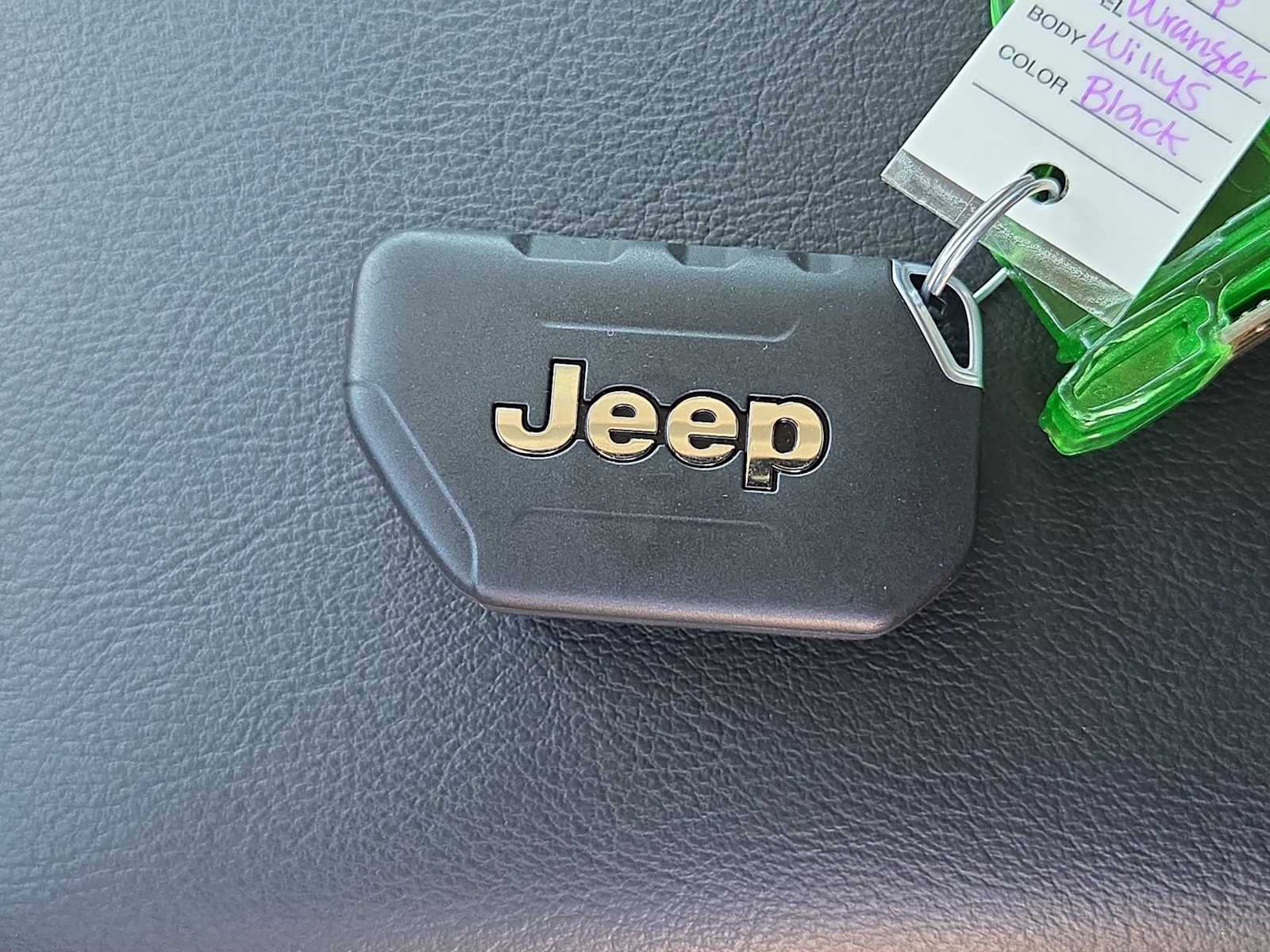 Thumbnail: 2025 Jeep Wrangler - 37