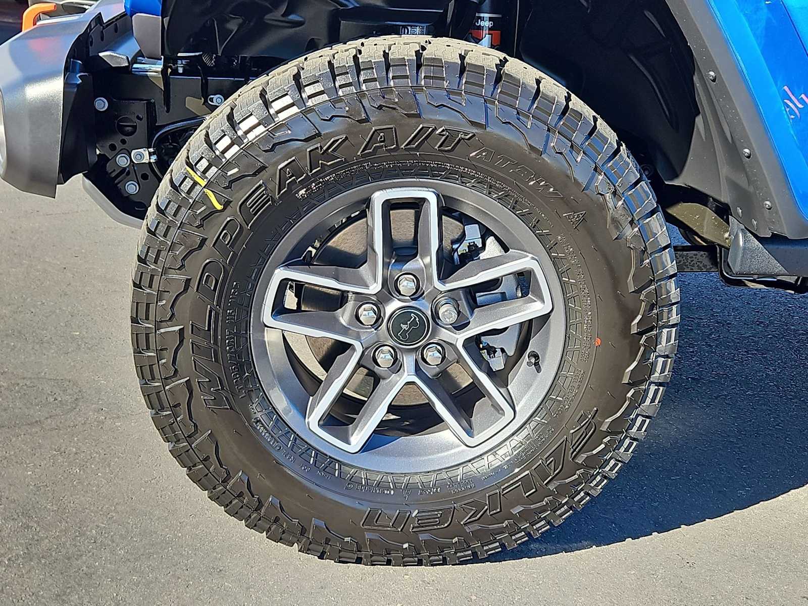 Thumbnail: 2025 Jeep Gladiator - 13