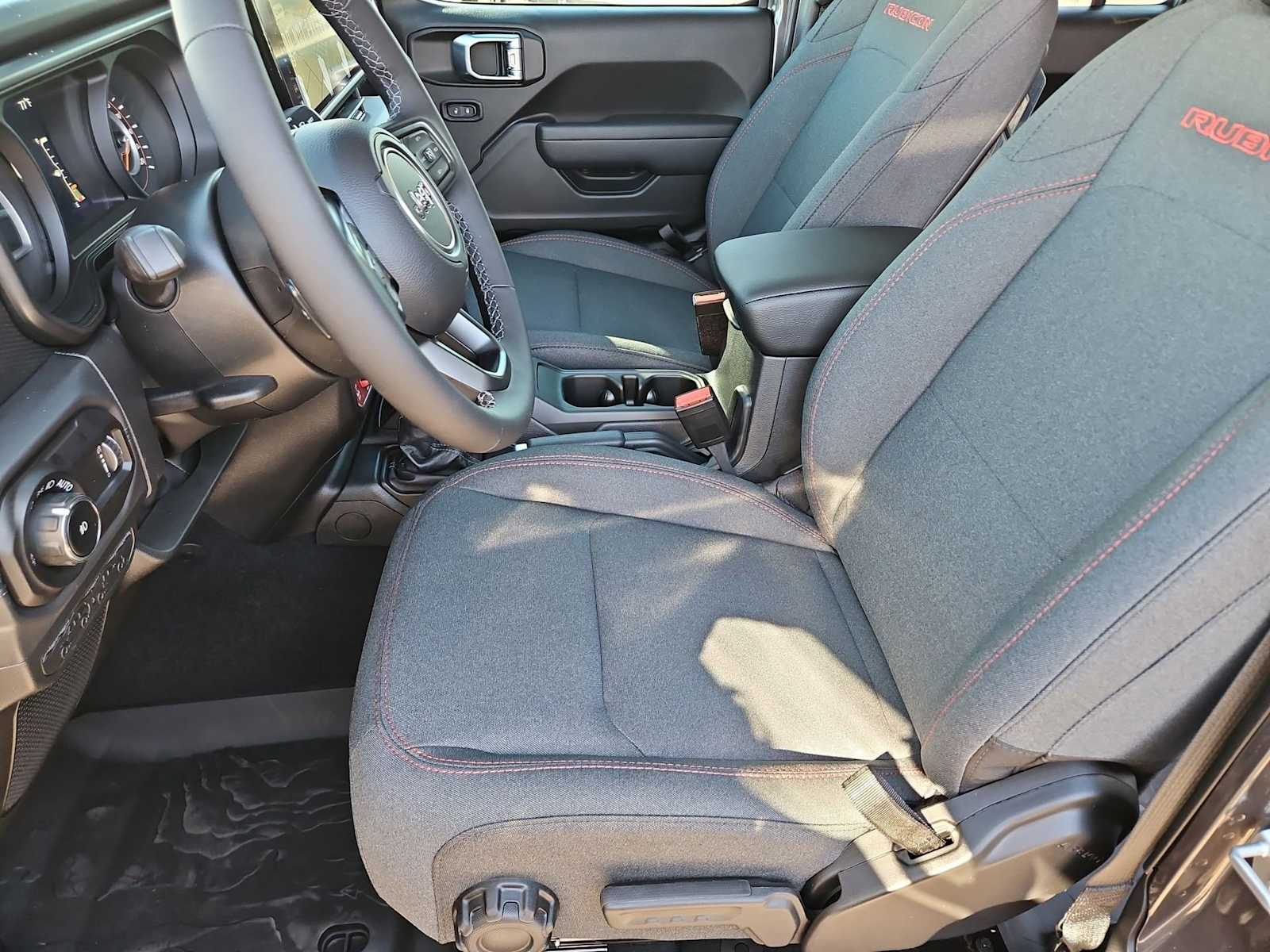 Thumbnail: 2026 Jeep Wrangler - 16