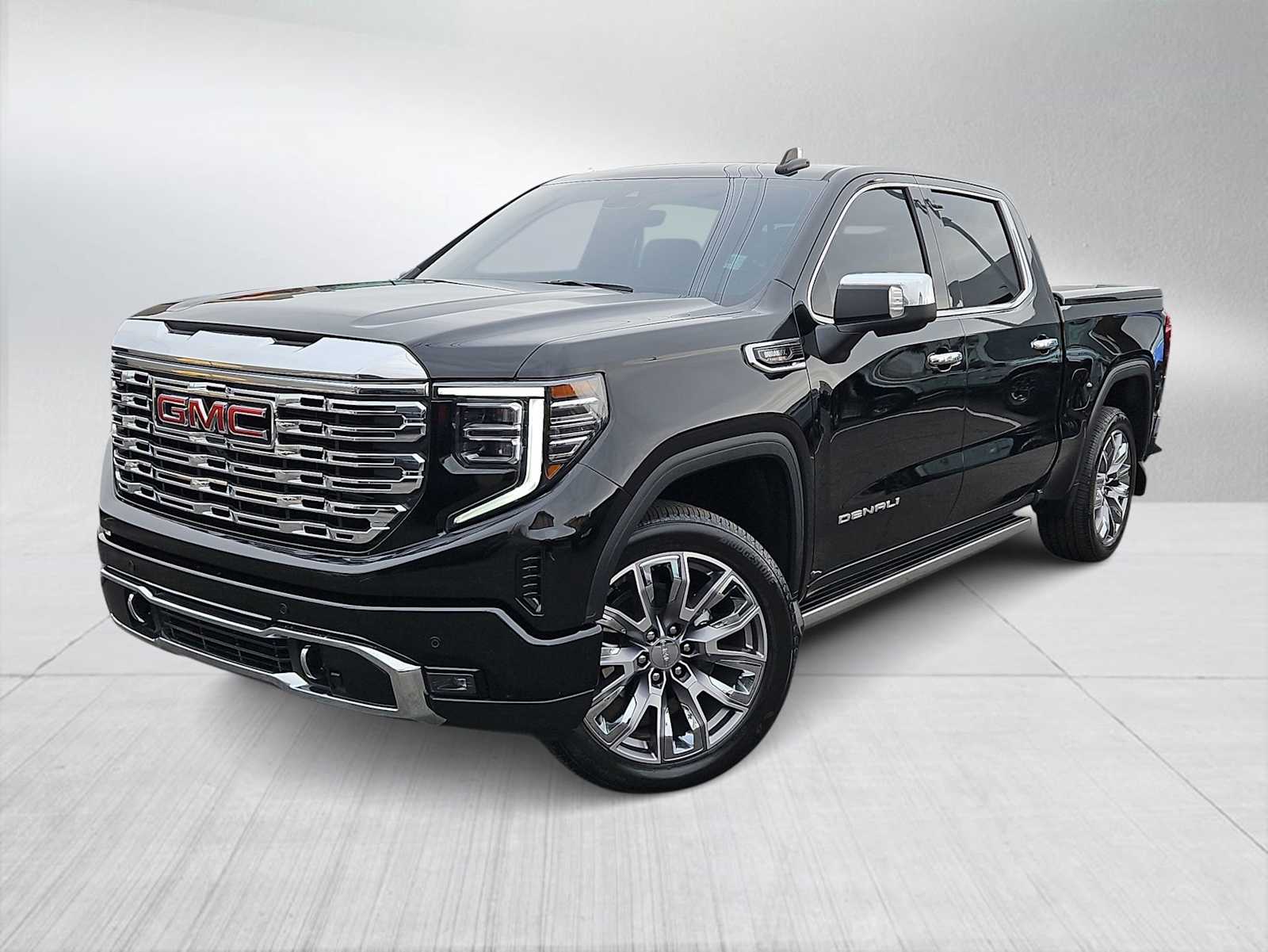 2025 GMC Sierra 1500 Denali's photo